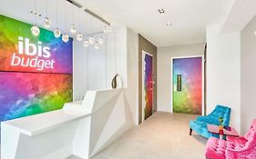 Ibis Budget Singapore Ametrine